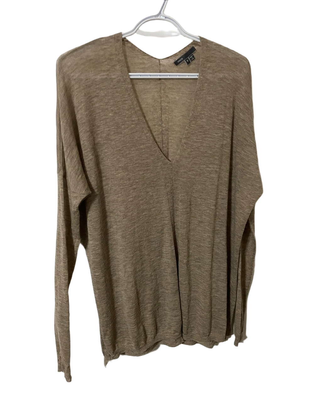 Vince V-Neck Lightweight Wool Blend Sweater in Heathered Tan Size Small